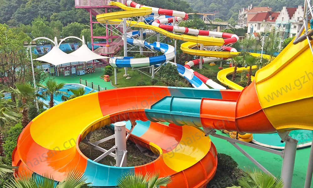 浙江杭州浪浪浪水公园大喇叭、螺旋滑道