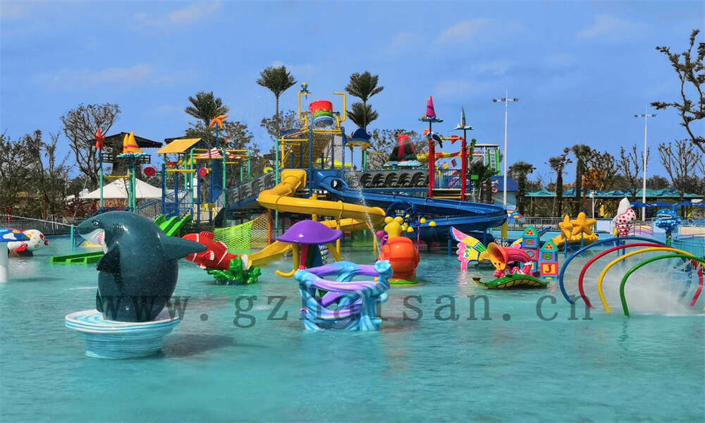 水上乐园的游客流量预测如何进行精准预测？