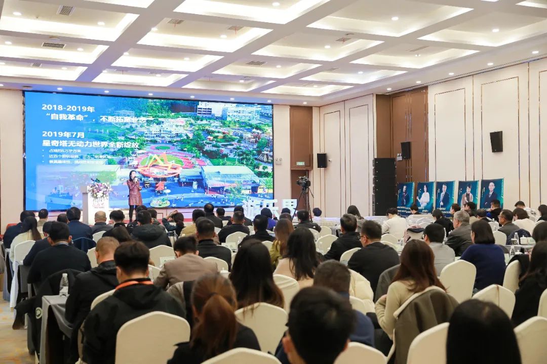 金冠荣耀，见证卓越！jinnianhui今年会游乐斩获两项重量级大奖