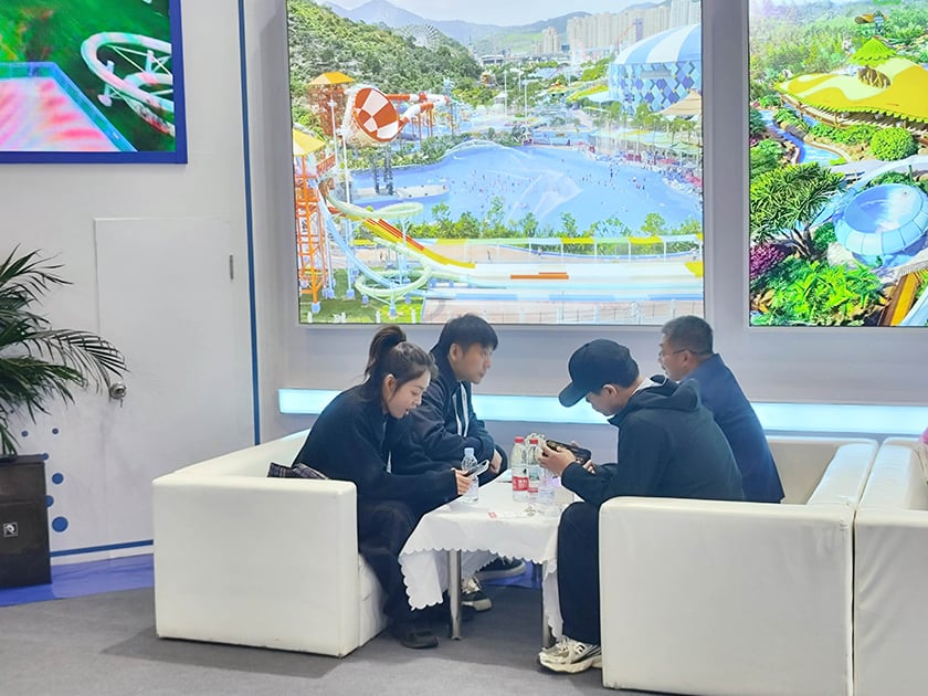 相聚郑州，引爆热潮——jinnianhui今年会游乐亮相2025中国（郑州）旅游休闲娱乐产业博览会，实力领航水上游乐新纪元！