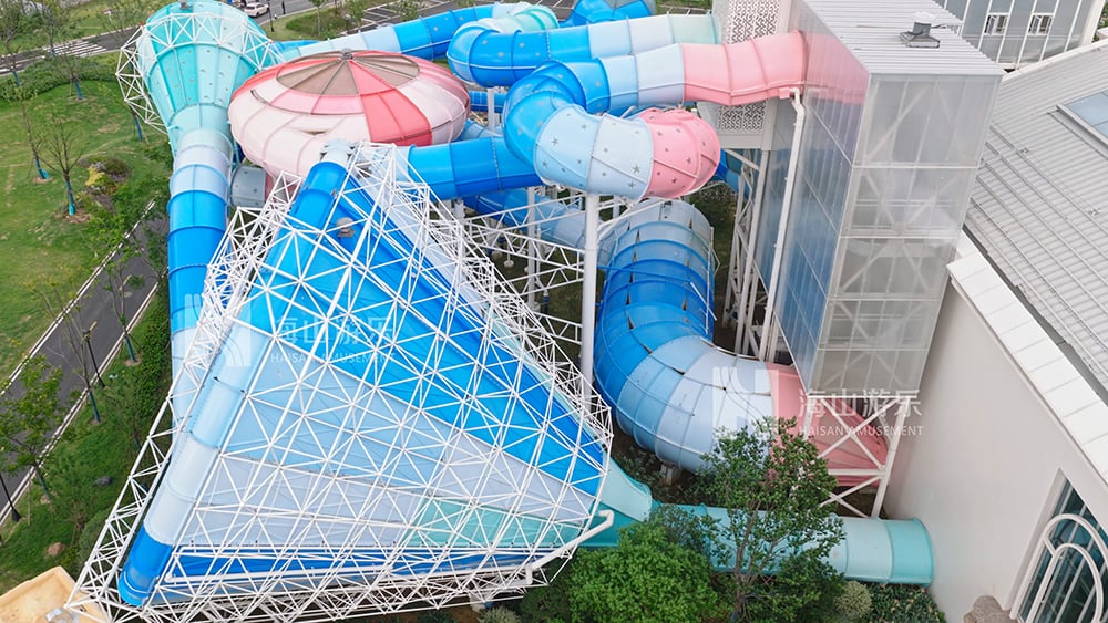 打破季节边界，定义全季狂欢｜超级魔法时空组合滑道，引领水乐园新纪元